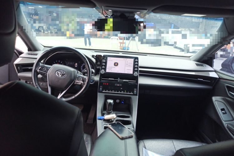Used Toyota Avalon 2021 2.5L Luxury Edition Center Console