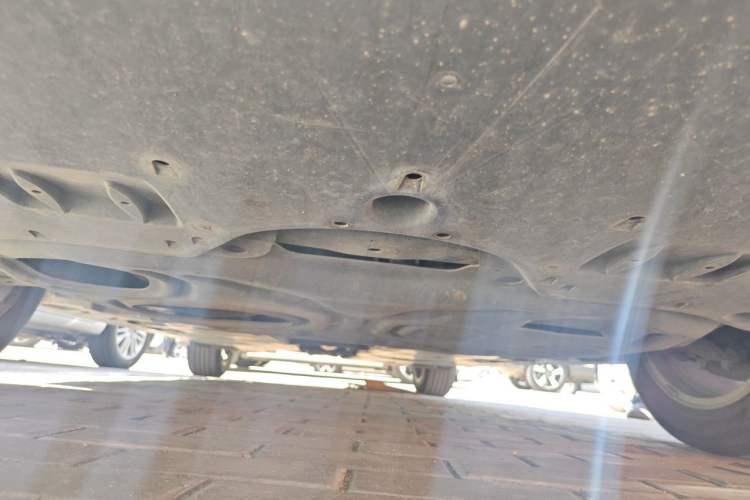 Used Toyota Avalon 2021 2.5L Luxury Edition Chassis Front