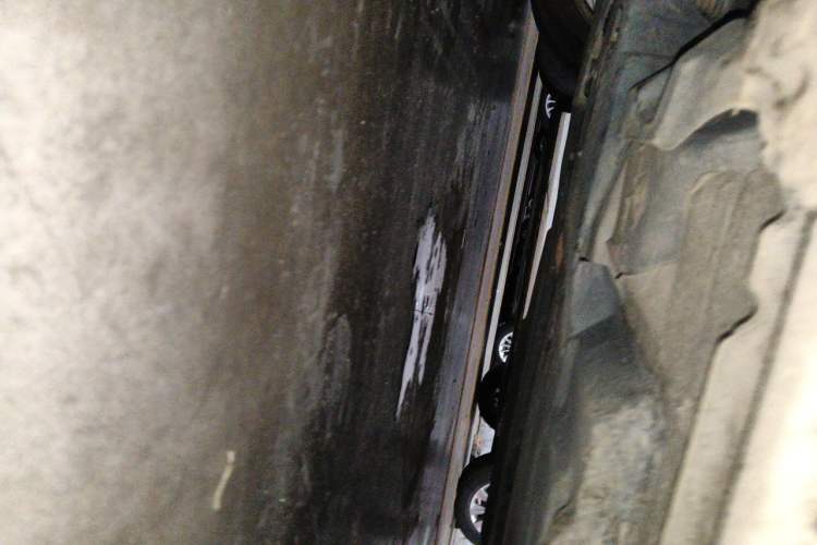 Used Toyota Avalon 2021 2.5L Luxury Edition Chassis Front Left