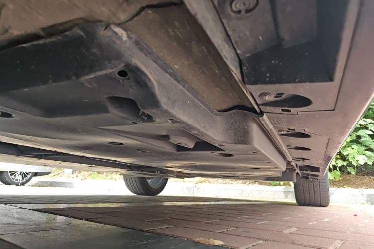 Used Toyota Avalon 2021 2.5L Touring Prestige SPORT Edition Chassis Front Left