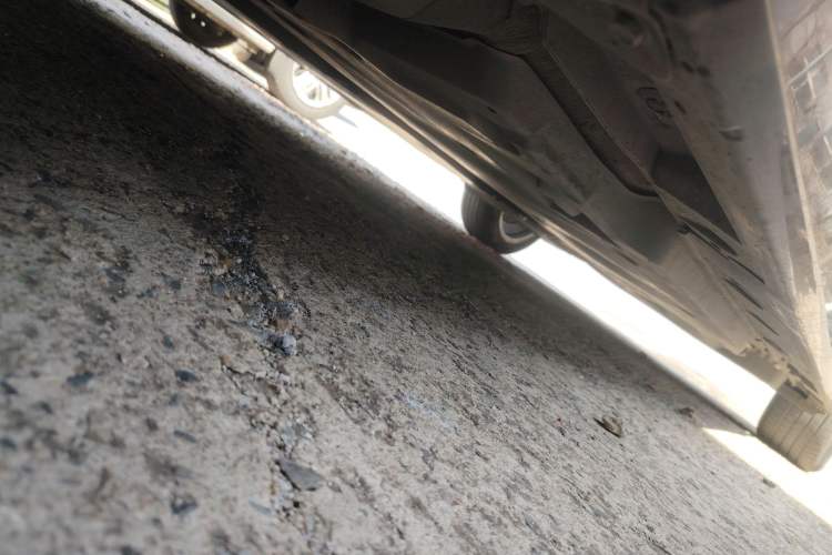 Used Toyota Avalon 2021 2.5L Luxury Edition Chassis Front Left