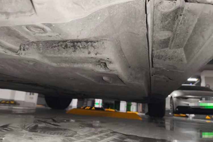 Used Toyota Avalon 2021 2.5L Luxury Edition Chassis Front Left