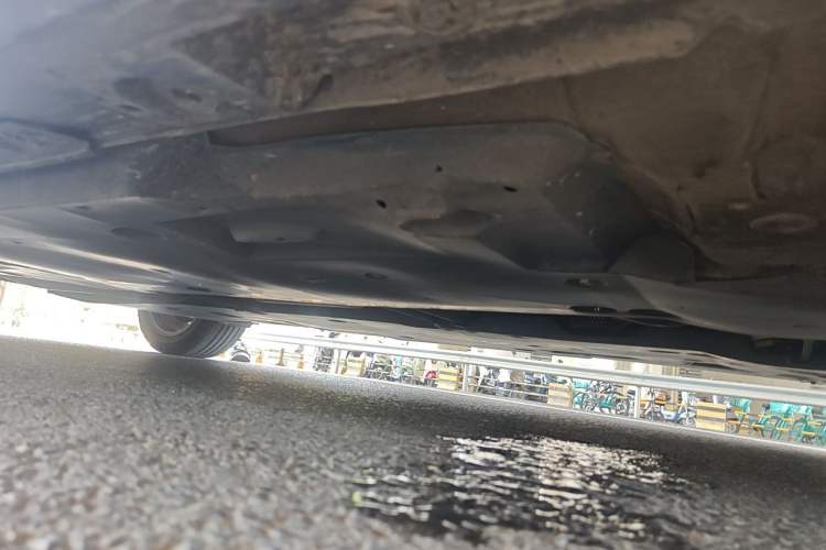 Used Toyota Avalon 2021 2.5L Luxury Edition Chassis Front Right