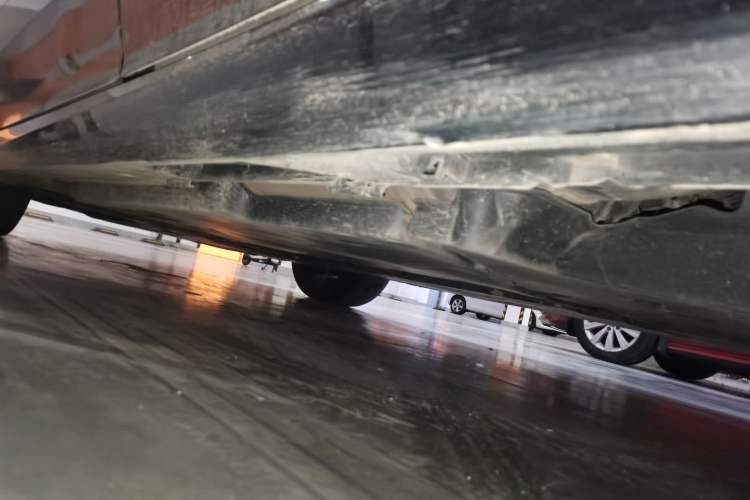 Used Toyota Avalon 2021 2.5L Touring Prestige SPORT Edition Chassis Rear Left