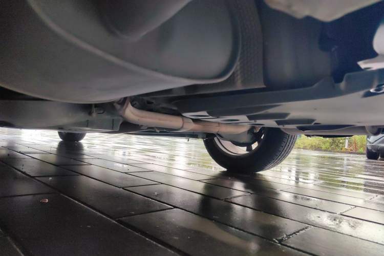Used Toyota Avalon 2021 2.5L Luxury Edition Chassis Rear Left