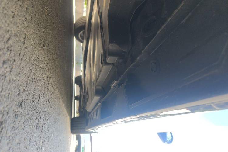 Used Toyota Avalon 2021 2.5L Luxury Edition Chassis Rear Right