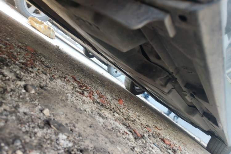 Used Toyota Avalon 2021 2.5L Luxury Edition Chassis Rear Right