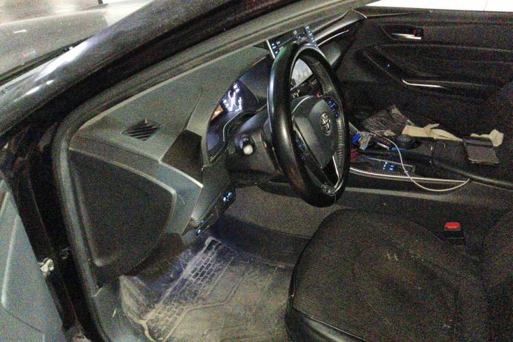 Used Toyota Avalon 2021 2.5L Luxury Edition Driver Seat