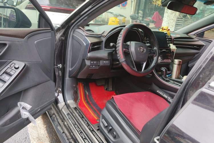 Used Toyota Avalon 2021 2.5L Luxury Edition Driver Seat