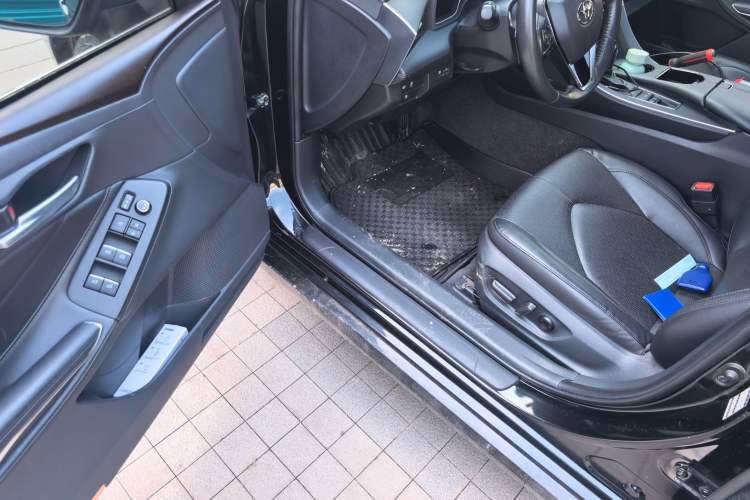Used Toyota Avalon 2021 2.5L Luxury Edition Driver Seat