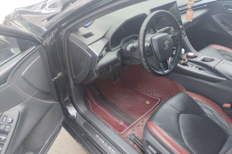 Used Toyota Avalon 2021 2.5L Touring Prestige SPORT Edition Driver Seat