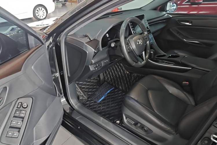Used Toyota Avalon 2021 2.5L Luxury Edition Driver Seat