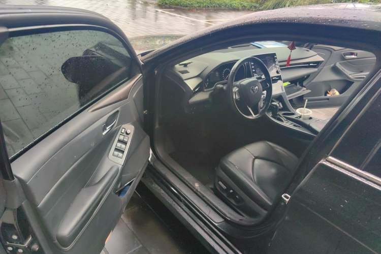 Used Toyota Avalon 2021 2.5L Luxury Edition Driver Seat