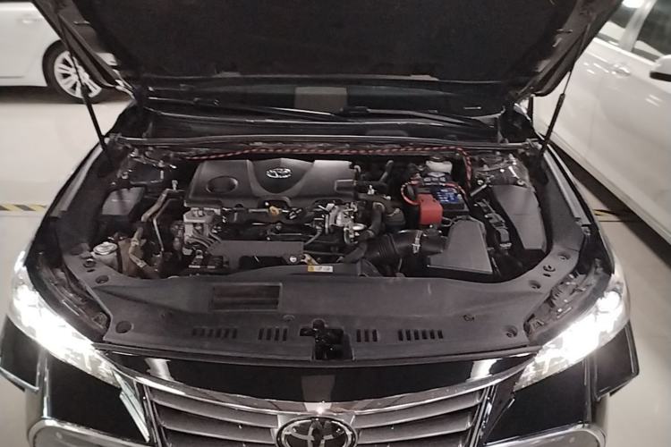 Used Toyota Avalon 2021 2.5L Luxury Edition Engine Bay