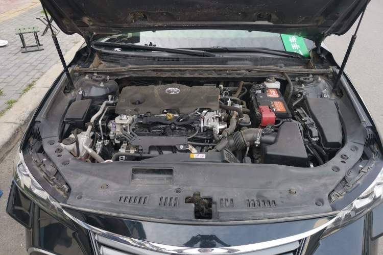Used Toyota Avalon 2021 2.5L Luxury Edition Engine Bay
