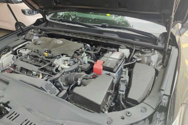 Used Toyota Avalon 2021 2.5L Luxury Edition Engine Bay Left