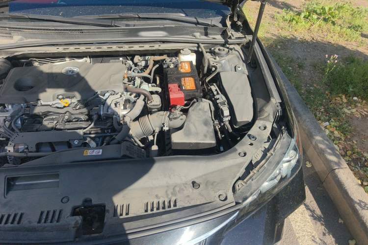 Used Toyota Avalon 2021 2.5L Luxury Edition Engine Bay Left