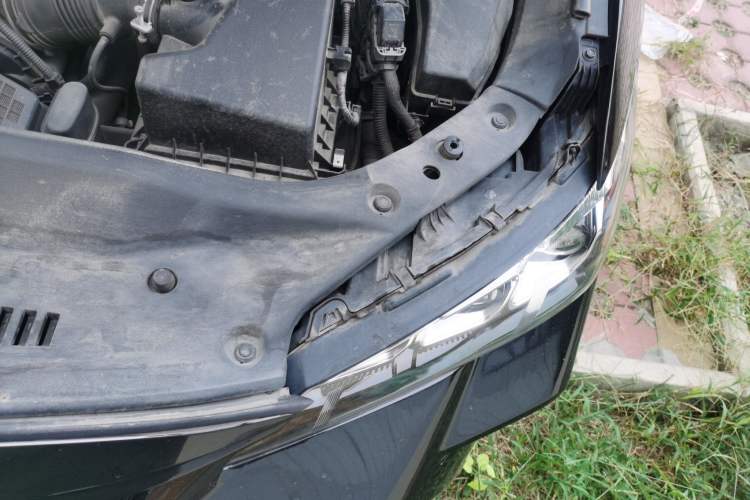 Used Toyota Avalon 2021 2.5L Luxury Edition Engine Bay Left