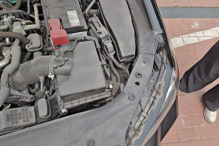 Used Toyota Avalon 2021 2.5L Touring Prestige SPORT Edition Engine Bay Left