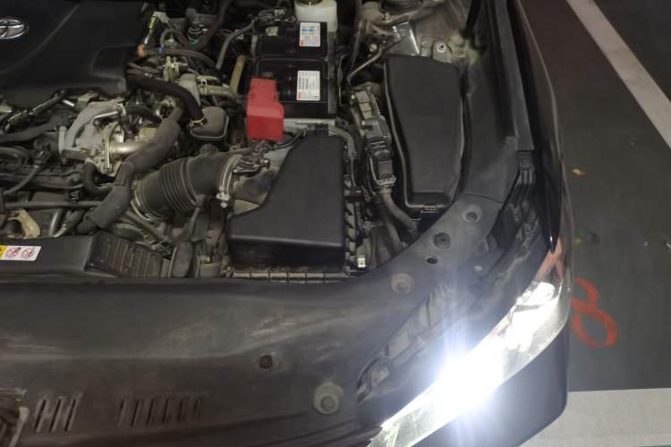 Used Toyota Avalon 2021 2.5L Touring Prestige SPORT Edition Engine Bay Left