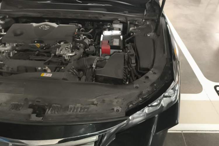 Used Toyota Avalon 2021 2.5L Luxury Edition Engine Bay Left