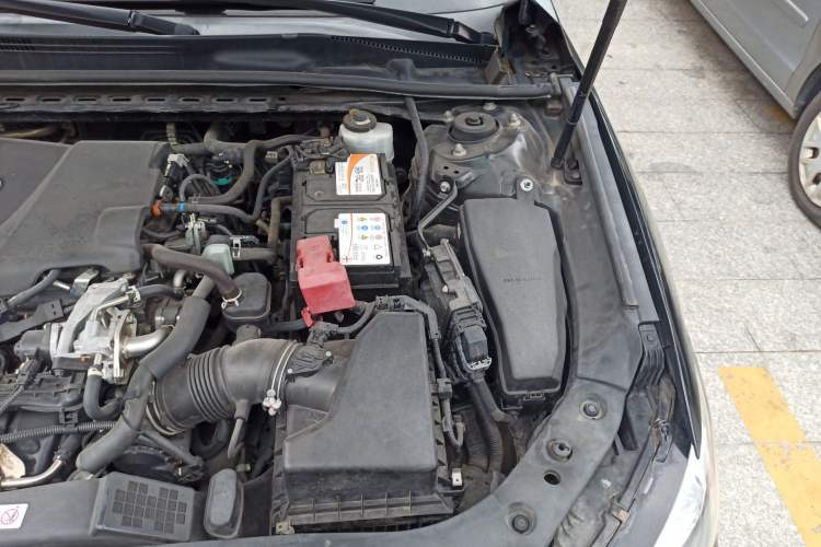 Used Toyota Avalon 2021 2.5L Luxury Edition Engine Bay Left