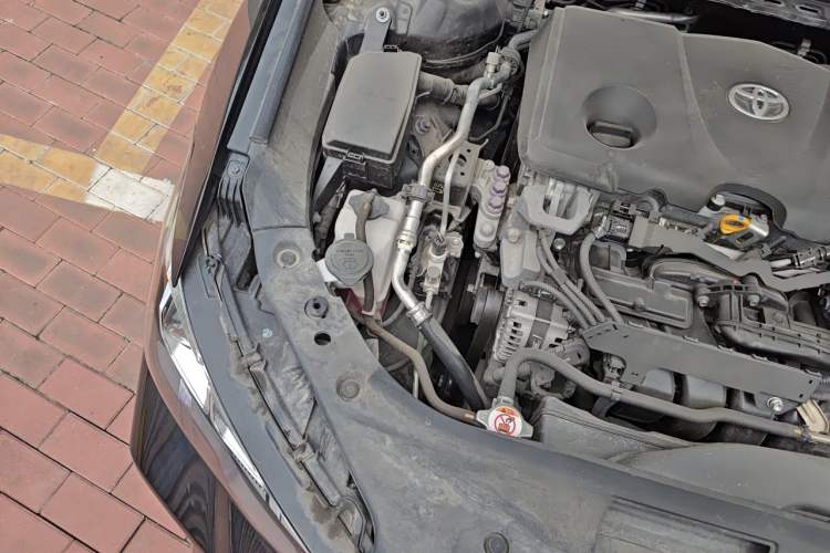Used Toyota Avalon 2021 2.5L Touring Prestige SPORT Edition Engine Bay Right