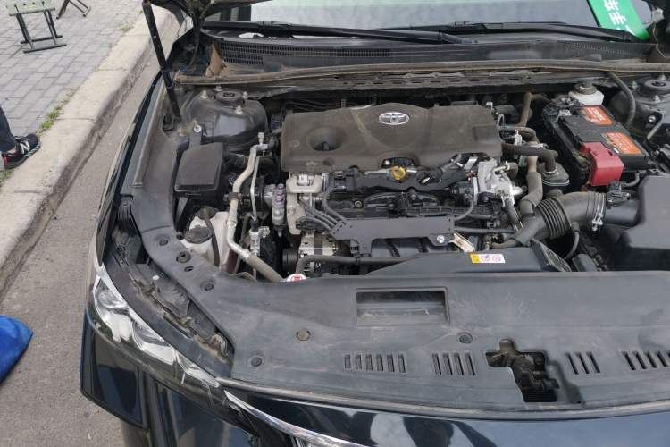 Used Toyota Avalon 2021 2.5L Luxury Edition Engine Bay Right