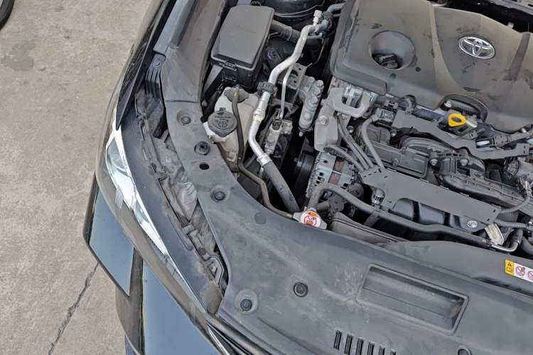 Used Toyota Avalon 2021 2.5L Touring Prestige SPORT Edition Engine Bay Right