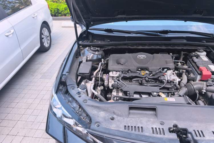 Used Toyota Avalon 2021 2.5L Luxury Edition Engine Bay Right