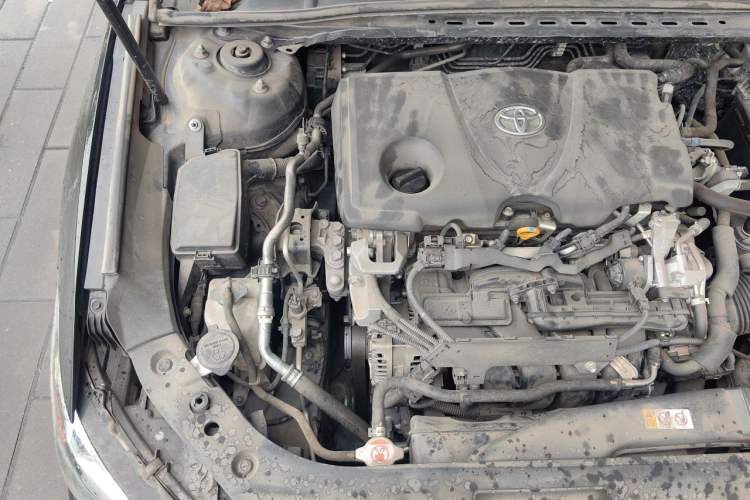 Used Toyota Avalon 2021 2.5L Luxury Edition Engine Bay Right