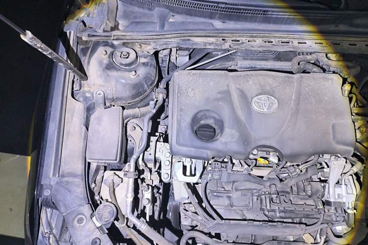 Used Toyota Avalon 2021 2.5L Luxury Edition Engine Bay Right