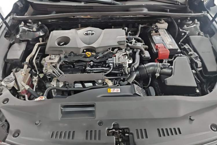 Used Toyota Avalon 2021 2.5L Luxury Edition Engine Bay