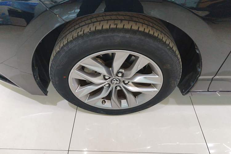Used Toyota Avalon 2021 2.5L Luxury Edition Exterior 3