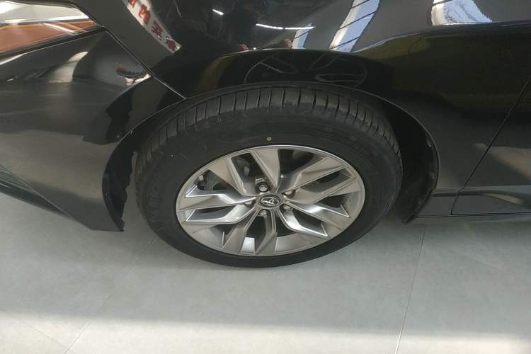 Used Toyota Avalon 2021 2.5L Luxury Edition Exterior 7