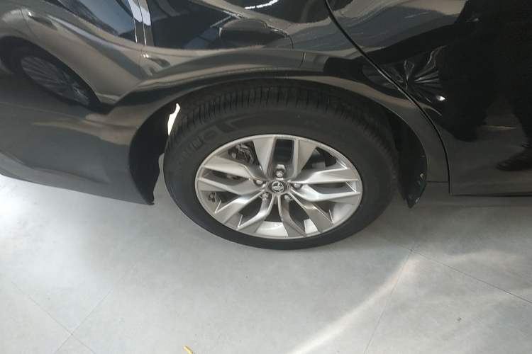 Used Toyota Avalon 2021 2.5L Luxury Edition Exterior 8