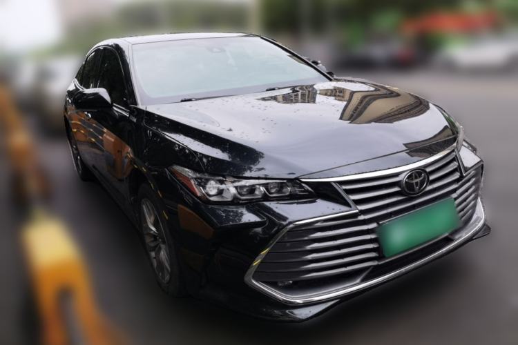 Used Toyota Avalon 2021 2.5L Luxury Edition Front Right 45 Deg