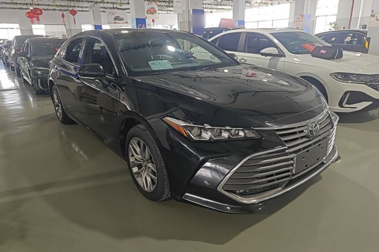 Used Toyota Avalon 2021 2.5L Luxury Edition Front Right 45 Deg