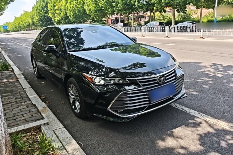Used Toyota Avalon 2021 2.5L Luxury Edition Front Right 45 Deg