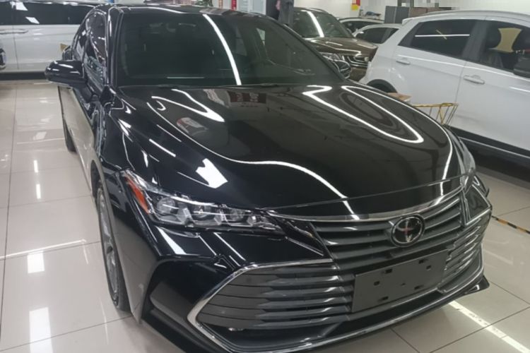 Used Toyota Avalon 2021 2.5L Luxury Edition Front Right 45 Deg