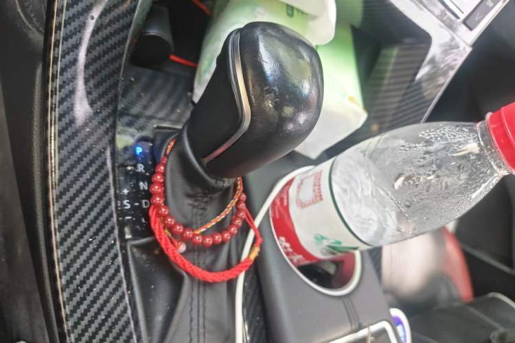 Used Toyota Avalon 2021 2.5L Touring Prestige SPORT Edition Gear Lever