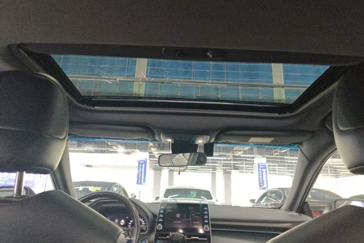 Used Toyota Avalon 2021 2.5L Luxury Edition Headliner