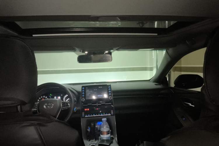 Used Toyota Avalon 2021 2.5L Luxury Edition Headliner