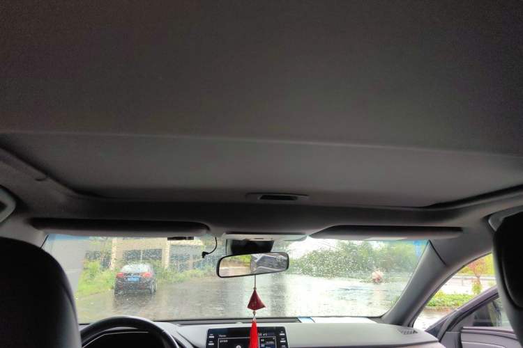 Used Toyota Avalon 2021 2.5L Luxury Edition Headliner