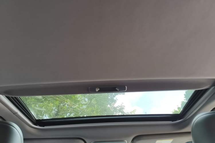 Used Toyota Avalon 2021 2.5L Luxury Edition Headliner