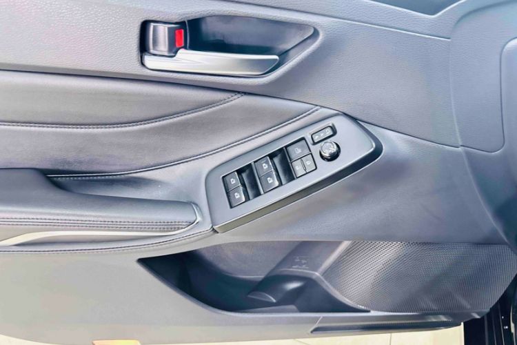 Used Toyota Avalon 2021 2.5L Luxury Edition Interior 11