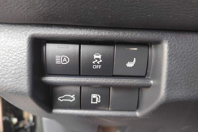 Used Toyota Avalon 2021 2.5L Luxury Edition Interior 2