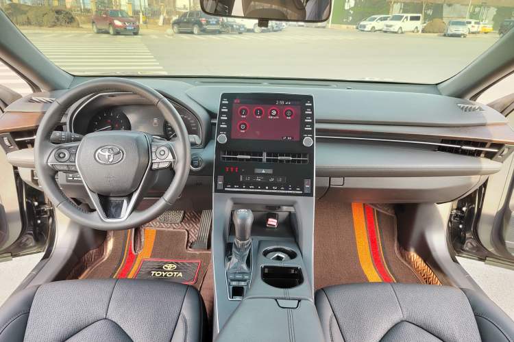 Used Toyota Avalon 2021 2.5L Luxury Edition Interior 3