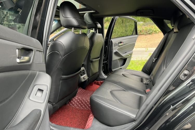 Used Toyota Avalon 2021 2.5L Luxury Edition Interior 3