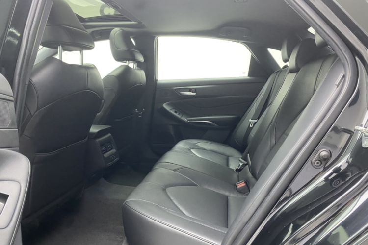 Used Toyota Avalon 2021 2.5L Luxury Edition Interior 3